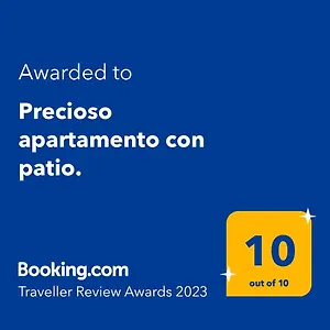 Apartamento Precioso Con Patio., Málaga