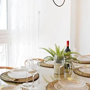 Apartamento Precioso De Tres, Málaga