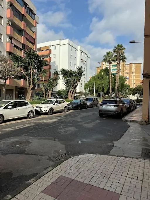 Estudio San Rafael Malaga 0*,